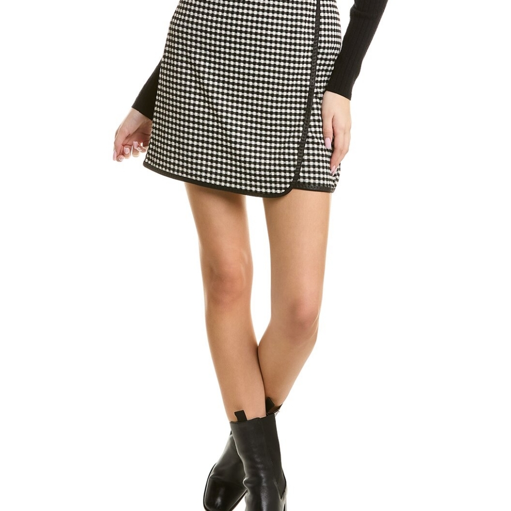 🌶REDUCED🌶MAX STUDIO faux wrap mini skirt in black and bone